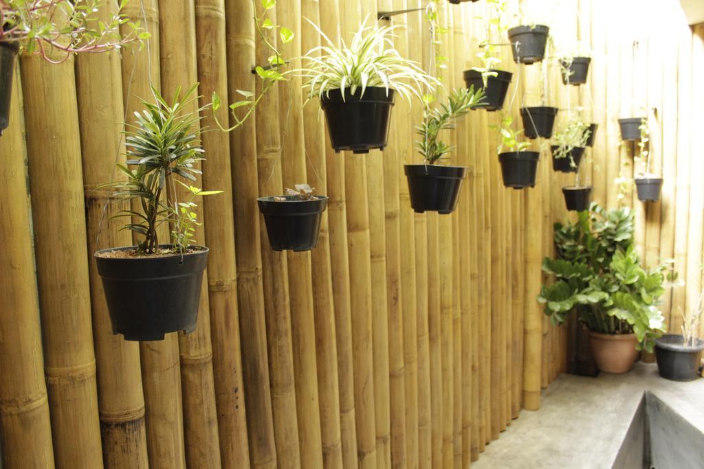 Teduh Hostel Kota Tua Jacarta Exterior foto